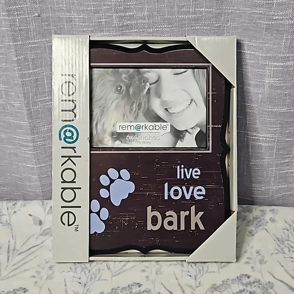 LIVE LOVE BARK - Picture 5 of 9